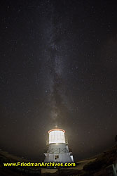 Lighthouse Vertical GLF00177